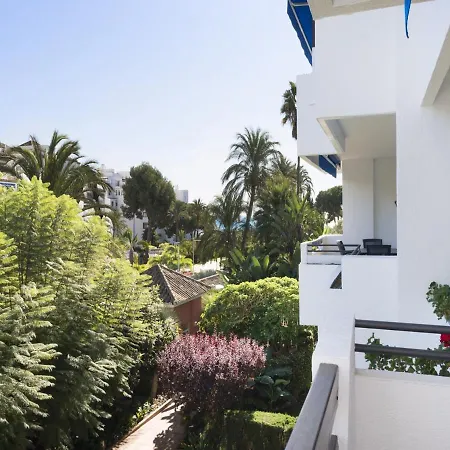 De 2 En Medina Garden Apartment